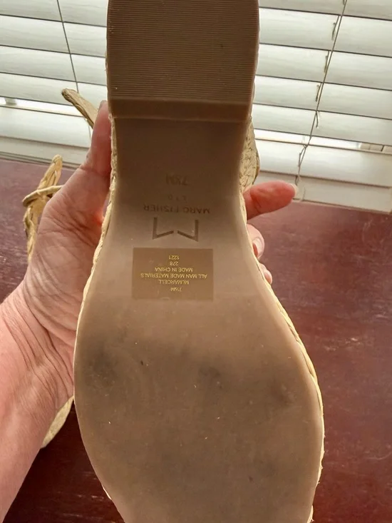 Marc Fisher steel sandal, platform, summer, 7.5M - Picture 6 of 11